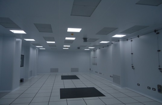 Clean room labs at ground and underground floor